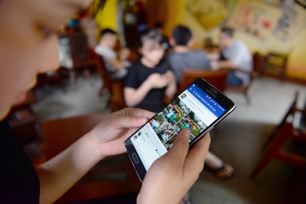 Vì sao người trẻ nghiện... Facebook đến mức phải nhập viện? ảnh 2