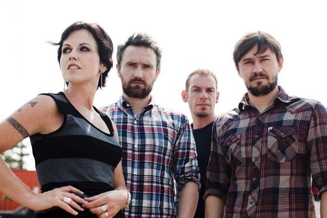 Giọng ca chính ban nhạc The Cranberries qua đời ở tuổi 46 ảnh 2