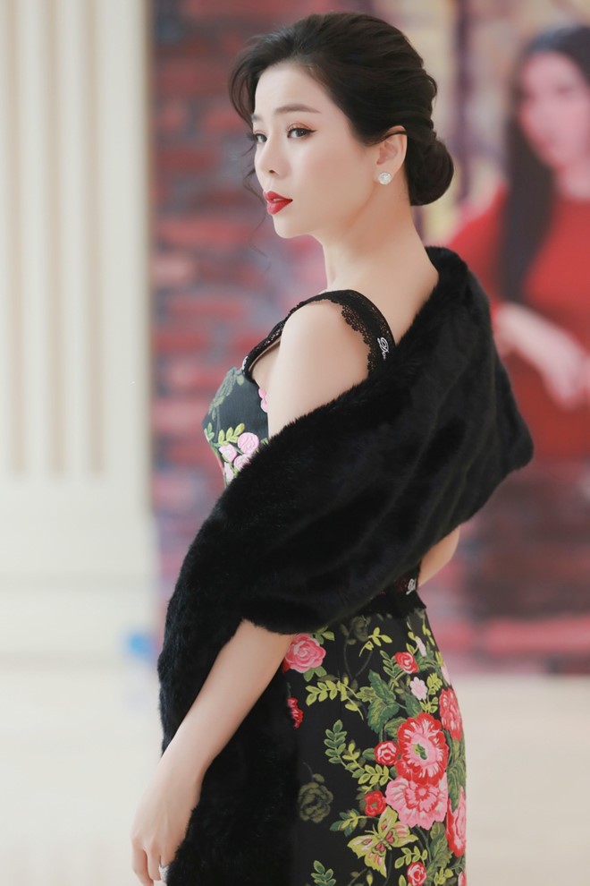 Ca sĩ Lệ Quyên: Tự nói về mình là dại ảnh 1