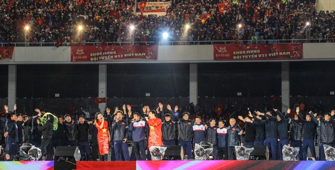  Những hình ảnh ấn tượng trong đêm vinh danh đội tuyển U23 Việt Nam ảnh 7