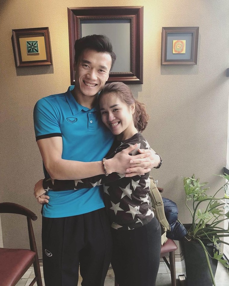 Từ nay Bùi Tiến Dũng U23 có ê kíp truyền thông hùng hậu đứng sau? ảnh 2