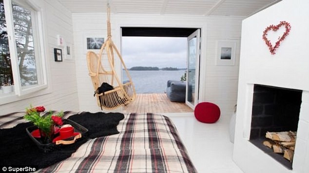 Hòn đảo ở Phần Lan cấm tiệt đàn ông bén mảng ảnh 1