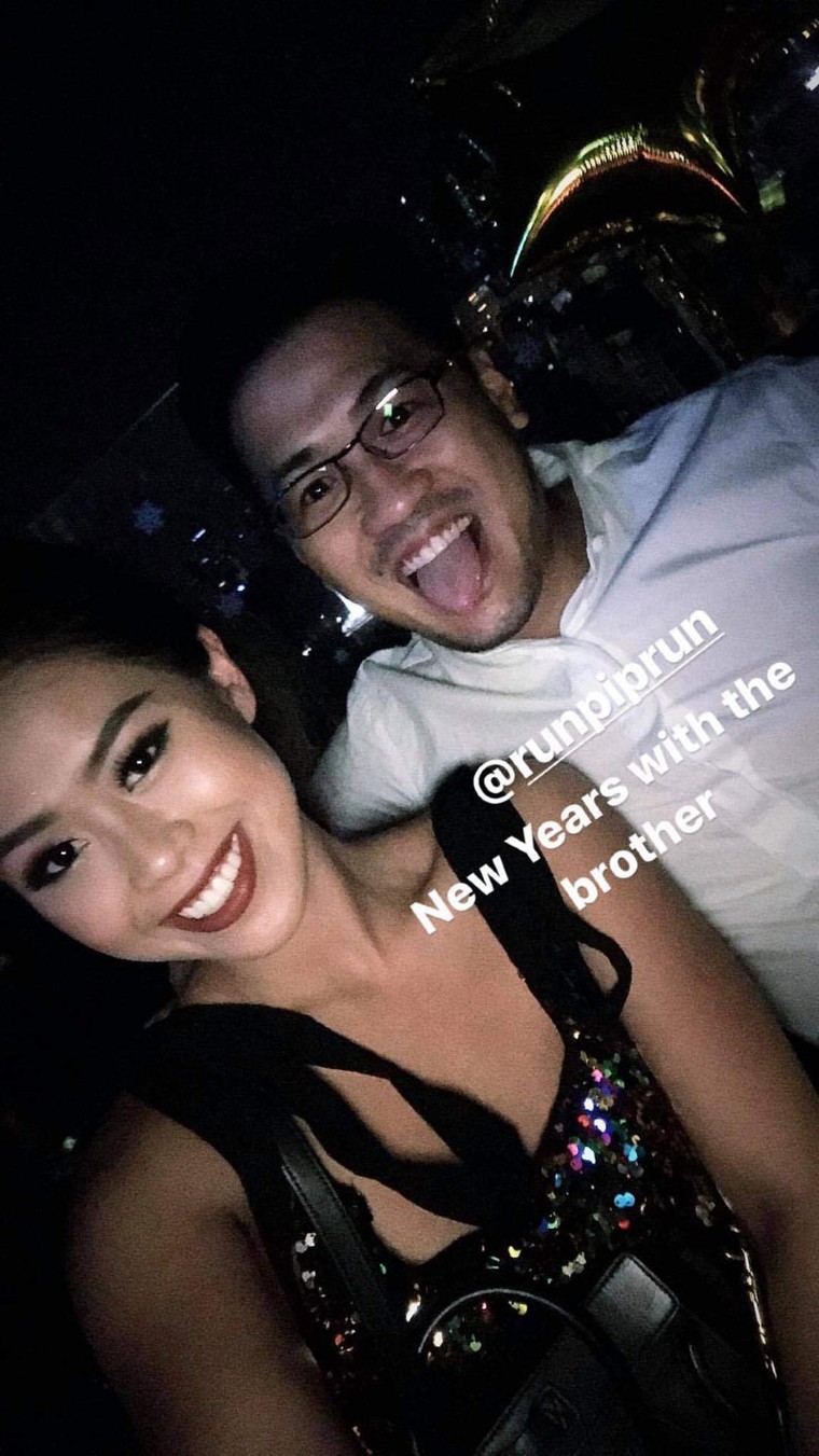 Tú Anh: 'Phillip Nguyễn rất dễ thuơng, nhưng thực ra tôi vẫn chưa có số điện thoại của anh ấy' ảnh 4