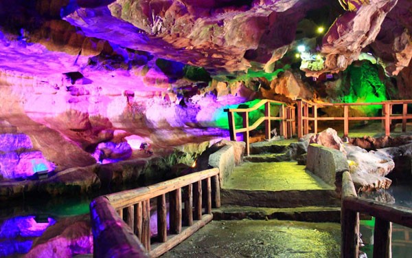 Những hang động ngầm đẹp đến nín thở trên thế giới ảnh 6