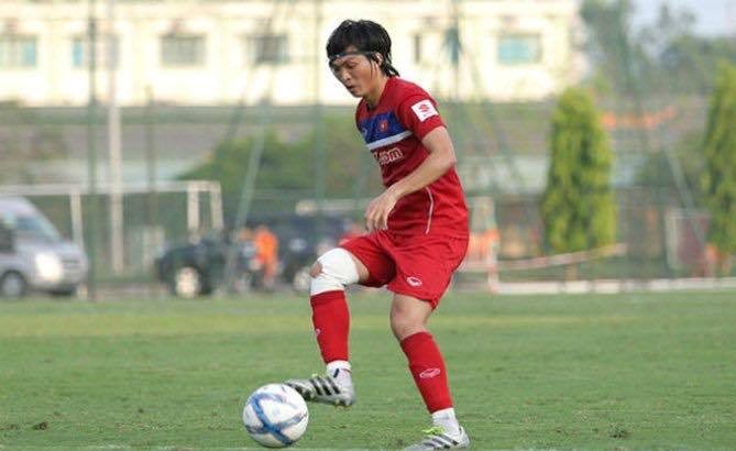 QBV nữ Việt Nam Ngọc Châm động viên Tuấn Anh ảnh 1