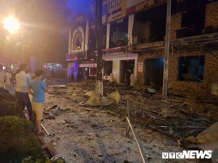 Nổ lớn lúc nửa đêm, cả khu phố rung chuyển ở Nghệ An ảnh 2