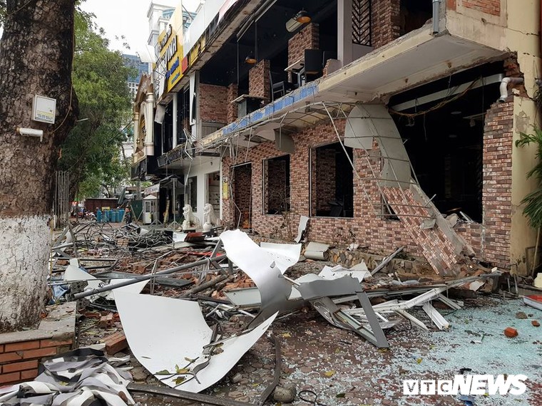 Nổ lớn lúc nửa đêm, cả khu phố rung chuyển ở Nghệ An ảnh 4