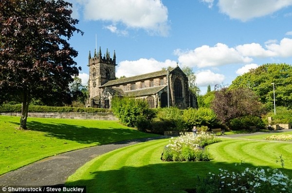 Điều đặc biệt của ‘thị trấn ngoại tình’ nổi tiếng ở Anh ảnh 2