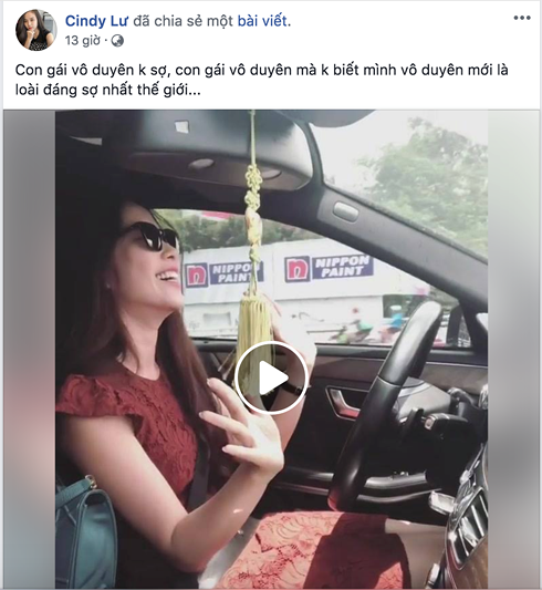 Bị chỉ trích vì buông hai tay, nhún nhảy khi lái xe, Nam Em nói gì? ảnh 1