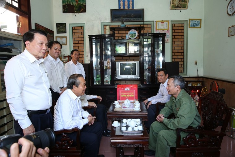 Chăm lo thiết thực, hỗ trợ tối đa các gia đình chính sách ảnh 1