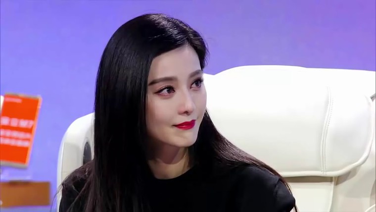 'Hợp đồng lách thuế' làm lộ khối tài sản ngàn tỷ của Phạm Băng Băng ảnh 1