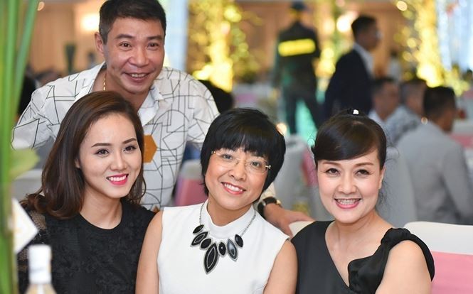 Bạn gái xinh đẹp và nóng bỏng của Công Lý là ai? ảnh 3