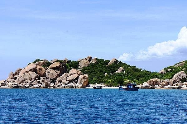 6 hòn đảo đẹp mê hồn bạn không thể bỏ lỡ khi đến Nha Trang ảnh 6