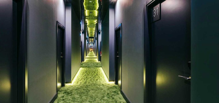 Cristiano Ronaldo mở khách sạn CR7 thứ 6 tại Paris ảnh 3