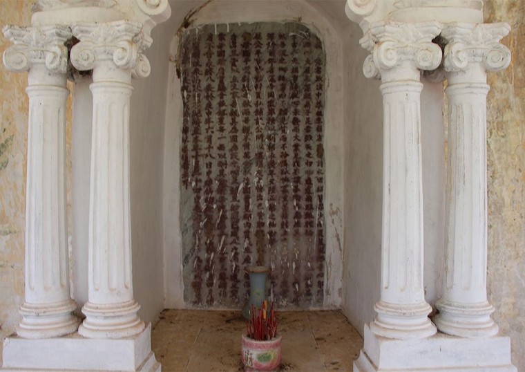 Bí ẩn ngôi mộ cổ hoành tráng như cung điện ở miền Tây ảnh 5