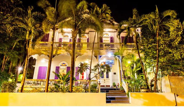 Loạt khách sạn ma ám ở Mỹ bạn không thể bỏ qua khi mùa Halloween đến ảnh 1