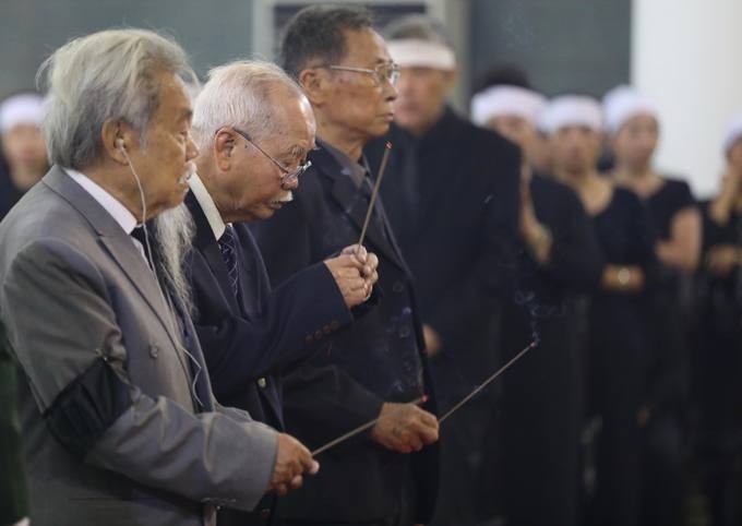 Những khoảnh khắc xúc động trong lễ viếng cố Tổng bí thư Đỗ Mười ảnh 4