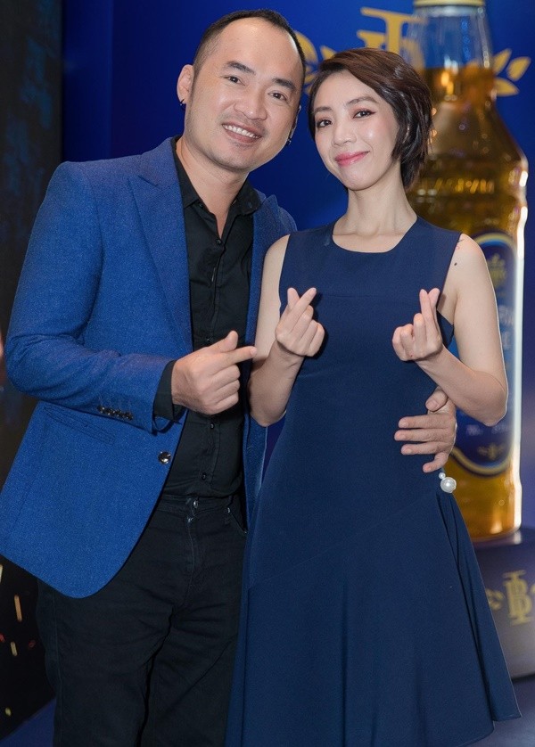 Thu Trang 'bóc phốt' ông xã Tiến Luật ngay chỗ đông người ảnh 1