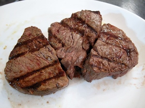 Những phong tục 'có 1 0 2' ở Argentina ảnh 3