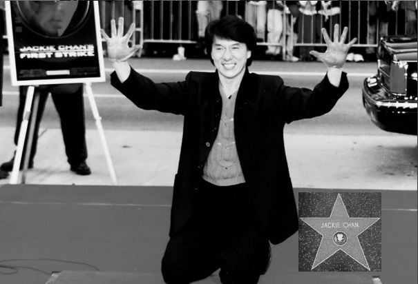 Quá khứ trác táng, qua đêm với hàng tá gái mại dâm của Thành Long ảnh 1