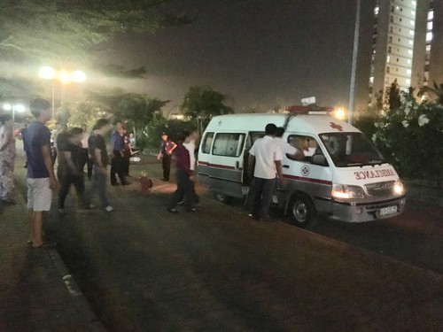 Chị gái bàng hoàng phát hiện em trai treo cổ tự tử tại căn hộ ảnh 1