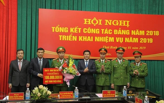 Hé lộ nguyên nhân nghi can dùng hơi cay cướp ngân hàng ở Thái Bình ảnh 1