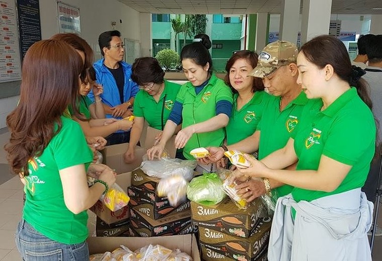 ‘Bệnh viện bao xe về quê ăn Tết tôi mừng quá’ ảnh 2