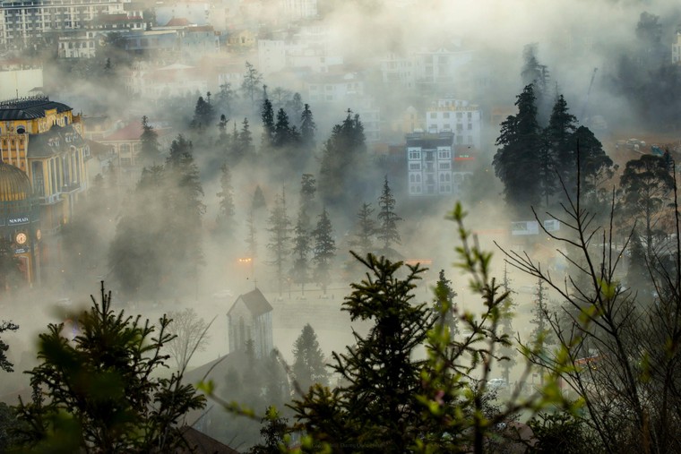 Ngắm Sa Pa đẹp lịm tim dù vắng bóng du khách ảnh 1