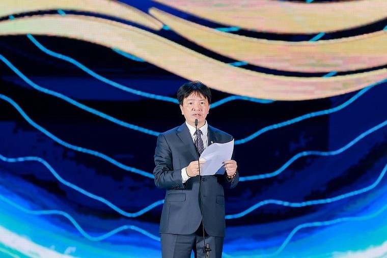 Mãn nhãn với màn ra mắt rực rỡ của Tổ hợp biển tạo sóng tại Vinhomes Ocean Park 2 – The Empire ảnh 4