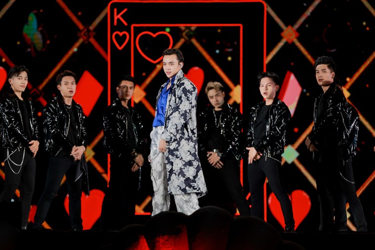 Mãn nhãn với màn ra mắt rực rỡ của Tổ hợp biển tạo sóng tại Vinhomes Ocean Park 2 – The Empire ảnh 8