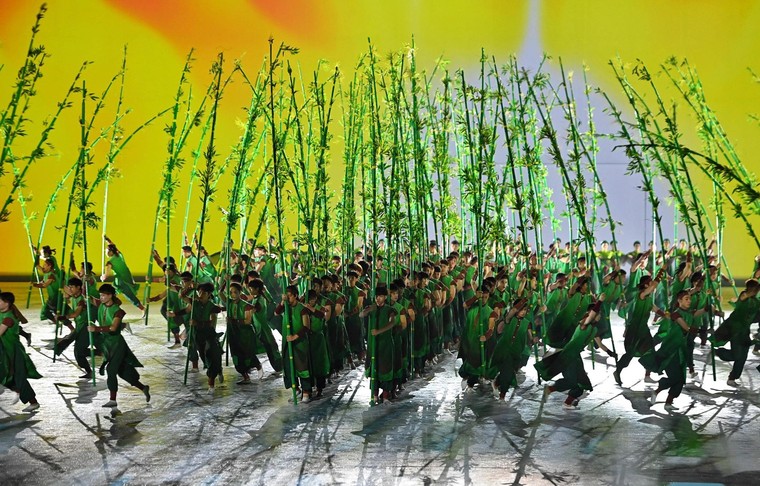 Khai mạc SEA Games 31: Thân thiện, hiện đại và mạnh mẽ ảnh 8