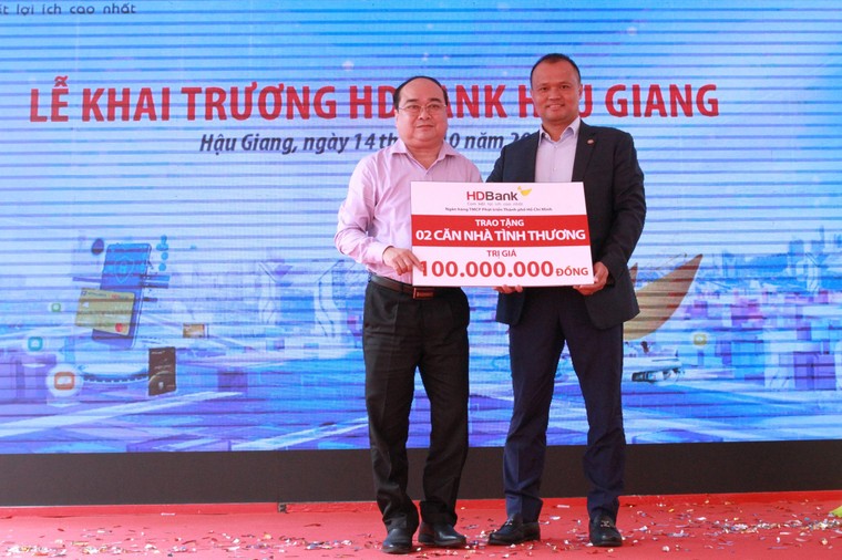 HDBank cùng Hậu Giang chinh phục khát vọng vươn mình mạnh mẽ ảnh 1