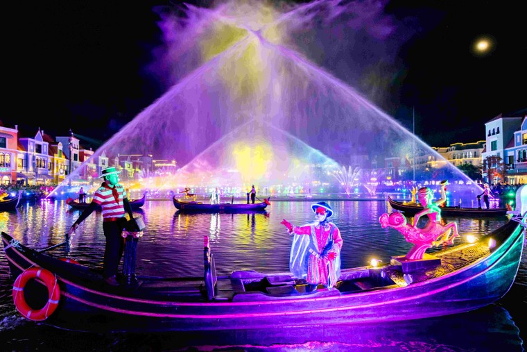 Đón Tết đủ đầy, rước lộc đầu năm tại Grand World Phú Quốc ảnh 3