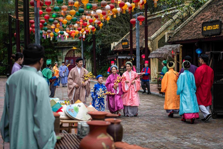 Đón Tết đủ đầy, rước lộc đầu năm tại Grand World Phú Quốc ảnh 6