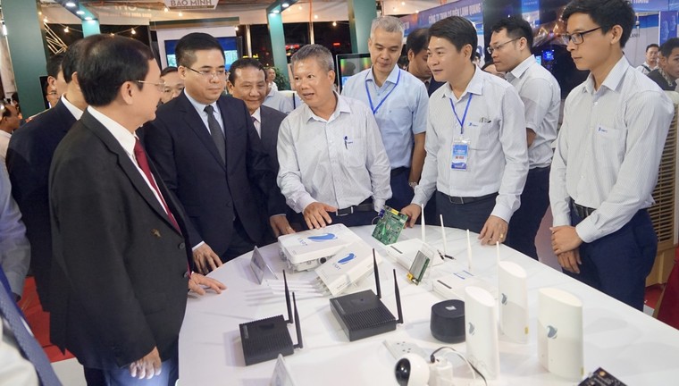 VNPT đồng hành cùng Techfest Vùng Đồng bằng Sông Hồng 2023 ảnh 1