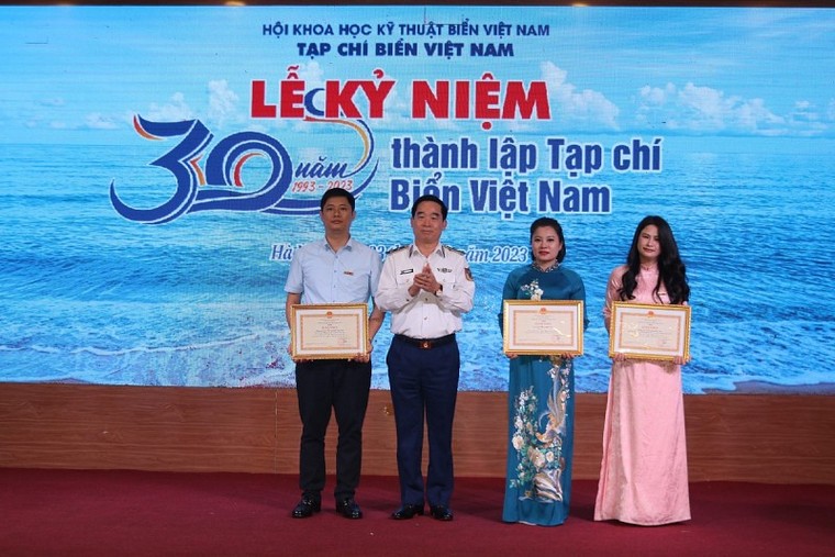 Tạp chí Biển Việt Nam kỷ niệm 30 năm thành lập ảnh 4