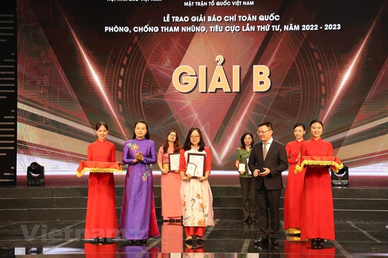 Trao giải cho 54 tác phẩm xuất sắc về phòng, chống tham nhũng, tiêu cực ảnh 5