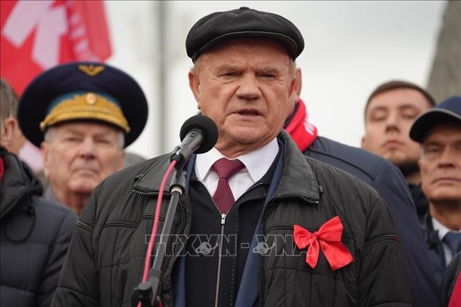 Đảng Cộng sản Liên bang Nga long trọng kỷ niệm 106 năm Cách mạng Tháng Mười vĩ đại ảnh 5