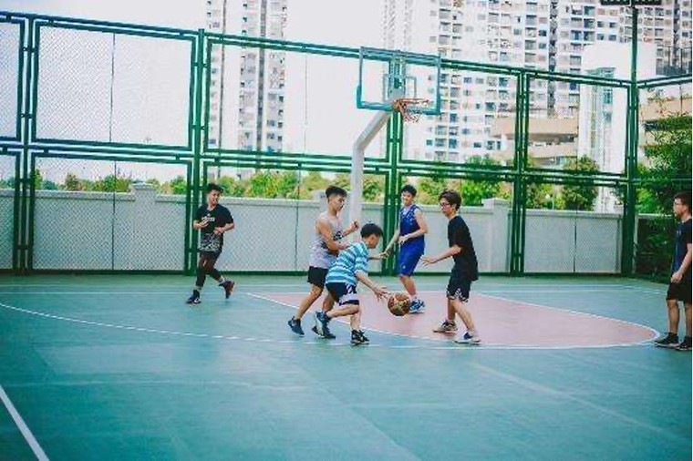 Tuổi thơ hạnh phúc của những cư dân nhí tại 'miền biển' giữa lòng Hà Nội ảnh 5