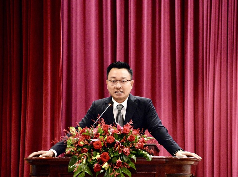 Chủ tịch Quốc hội thăm và làm việc tại liên đoanh của Viettel tại Lào ảnh 4