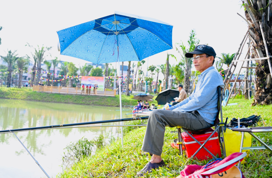 'Ngày hội Sức sống Trung tâm' Vincom Shophouse Royal Park Quảng Trị lan toả không khí rộn ràng ảnh 2