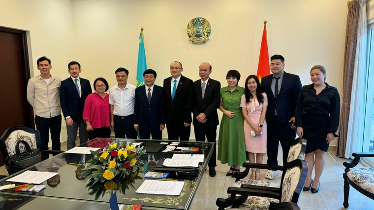 Quan hệ Việt Nam – Kazakhstan: Thắt chặt tình hữu nghị với những hợp tác mới trong tương lai ảnh 1