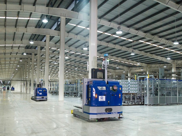 Vinamilk “bội thu” giải thưởng phát triển bền vững ảnh 8