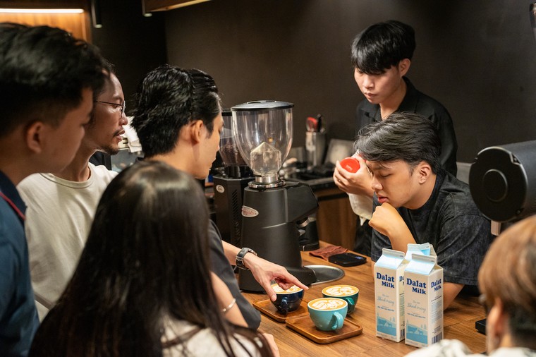 Khởi động cuộc thi thường niên pha chế chuyên nghiệp Dalatmilk Barista Championship 2024 với nhiều điểm mới, hấp dẫn ảnh 3