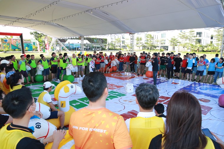 Văn Phú – Invest 2 năm liên tiếp lọt Top 100 nơi làm việc tốt nhất Việt Nam. ảnh 1