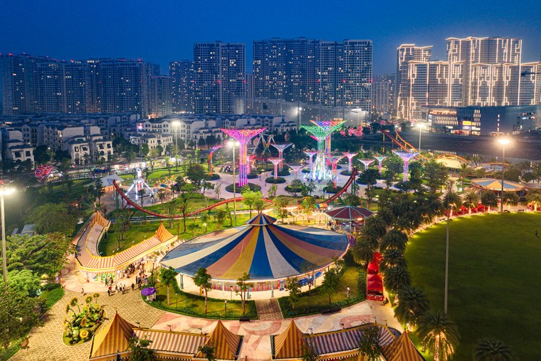 Không khí lễ hội tràn ngập trước giờ G siêu nhạc hội 8Wonder Winter ảnh 16