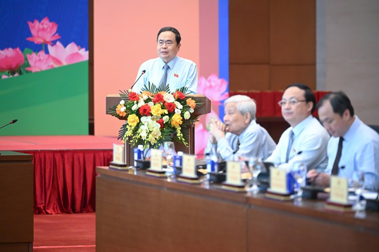 Chủ tịch Quốc hội Trần Thanh Mẫn gặp mặt các cơ quan báo chí ảnh 1