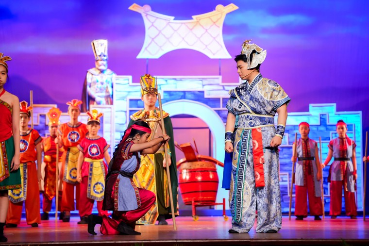 Lần đầu tiên: Nhạc kịch học đường Việt Nam góp mặt tại Liên hoan Phim Châu Á Đà Nẵng 2025 ảnh 3