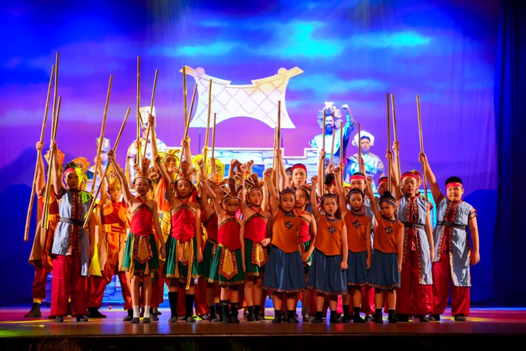 Lần đầu tiên: Nhạc kịch học đường Việt Nam góp mặt tại Liên hoan Phim Châu Á Đà Nẵng 2025 ảnh 4