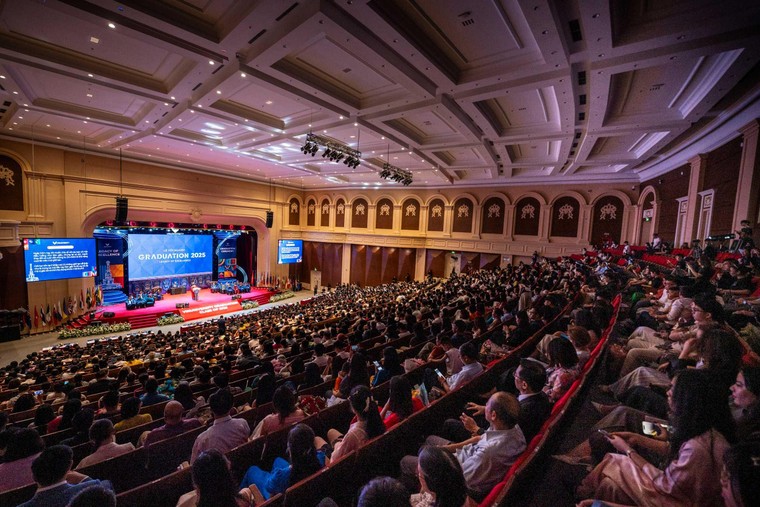 VinUni tổ chức lễ tốt nghiệp cho gần 150 sinh viên “thế hệ kiên cường” ảnh 1